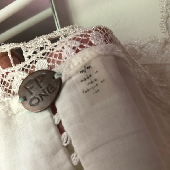Free People Summer Dress with Lace Inserts Size M - Picture 8 of 8